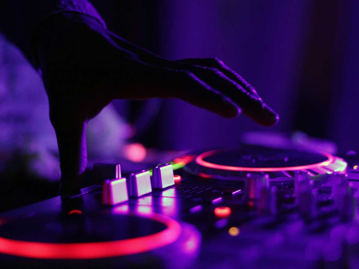 DJ Hero Background